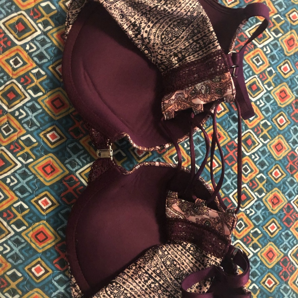 Burgundy / lace 38C Victoria’s Secret bathing suit - Picture 2 of 3